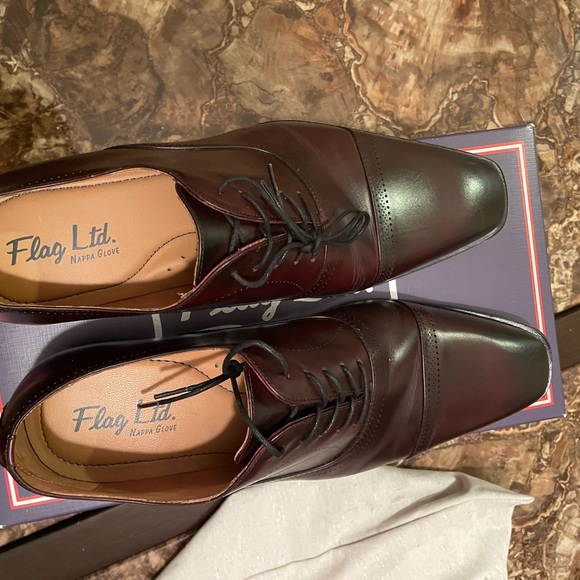 FLAG LTD - Picture 4 of 13